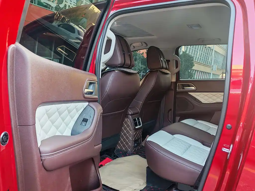 Great Wall Pao 2020 2019 2.0T Automatic Gasoline 4WD Premium Edition GW4C20B