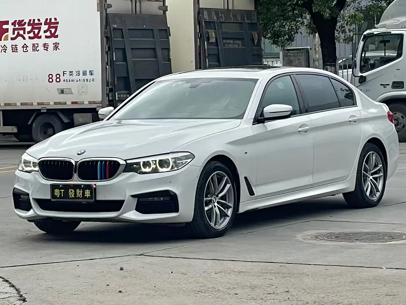 BMW 5 Series 2019 525Li M Sport Package