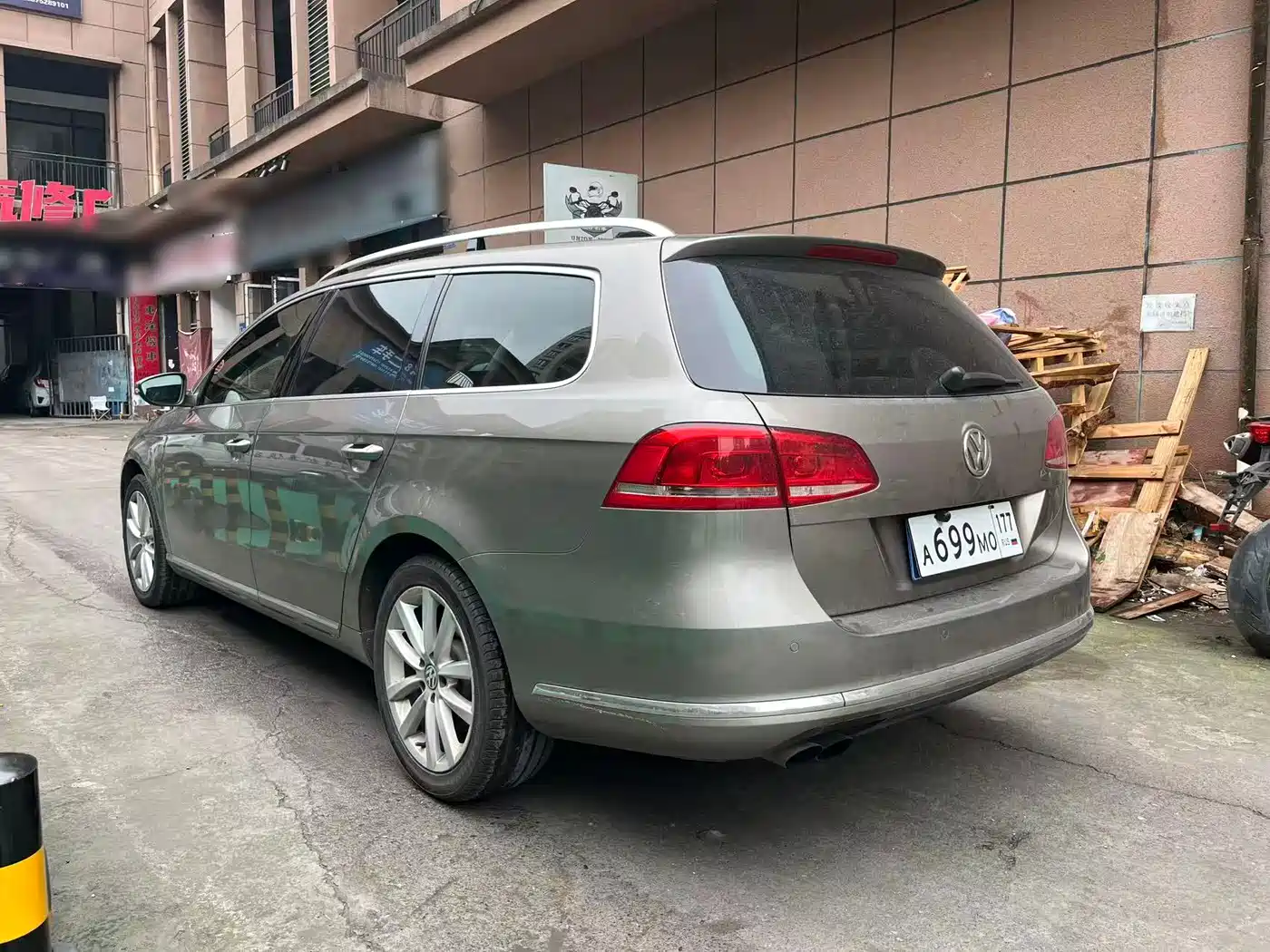 Volkswagen Magotan (Import) 2012 Wagon 2.0TSI Comfort фото 6