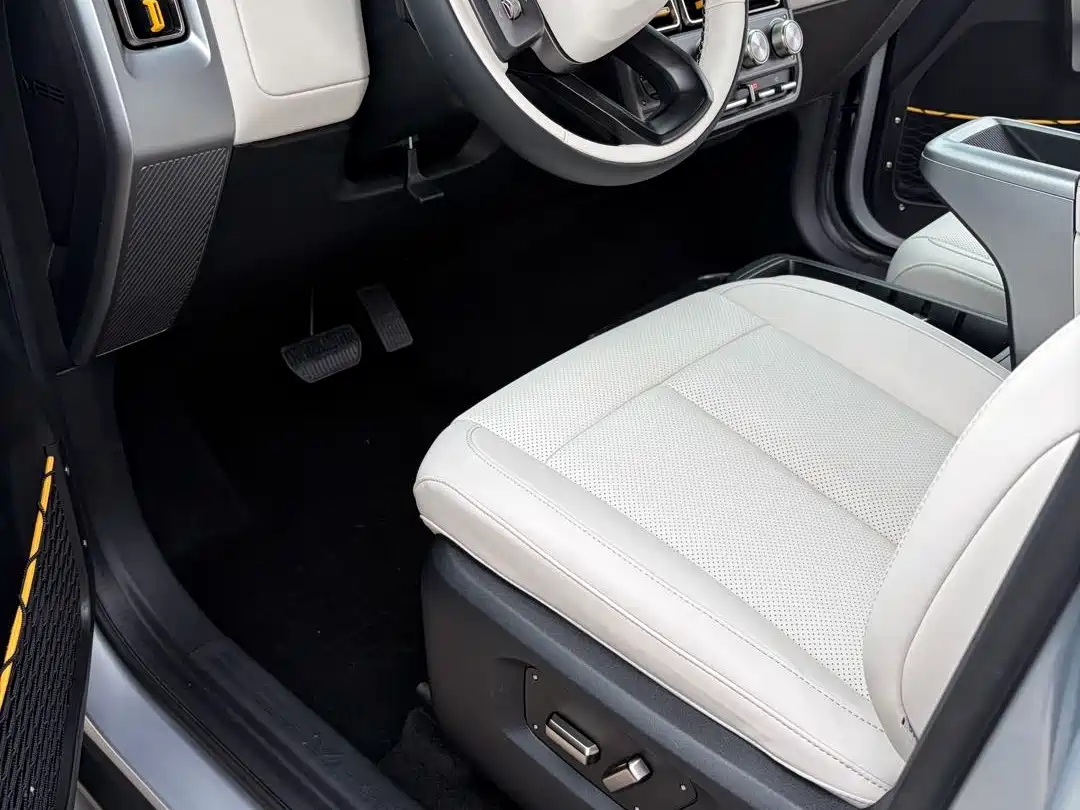 iCAR V23 2025 2025 401 2WD Advanced Edition