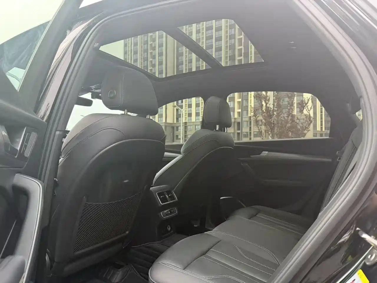 Audi Q5L Sportback 2022 40 TFSI RS Kit Speed Edition фото 8