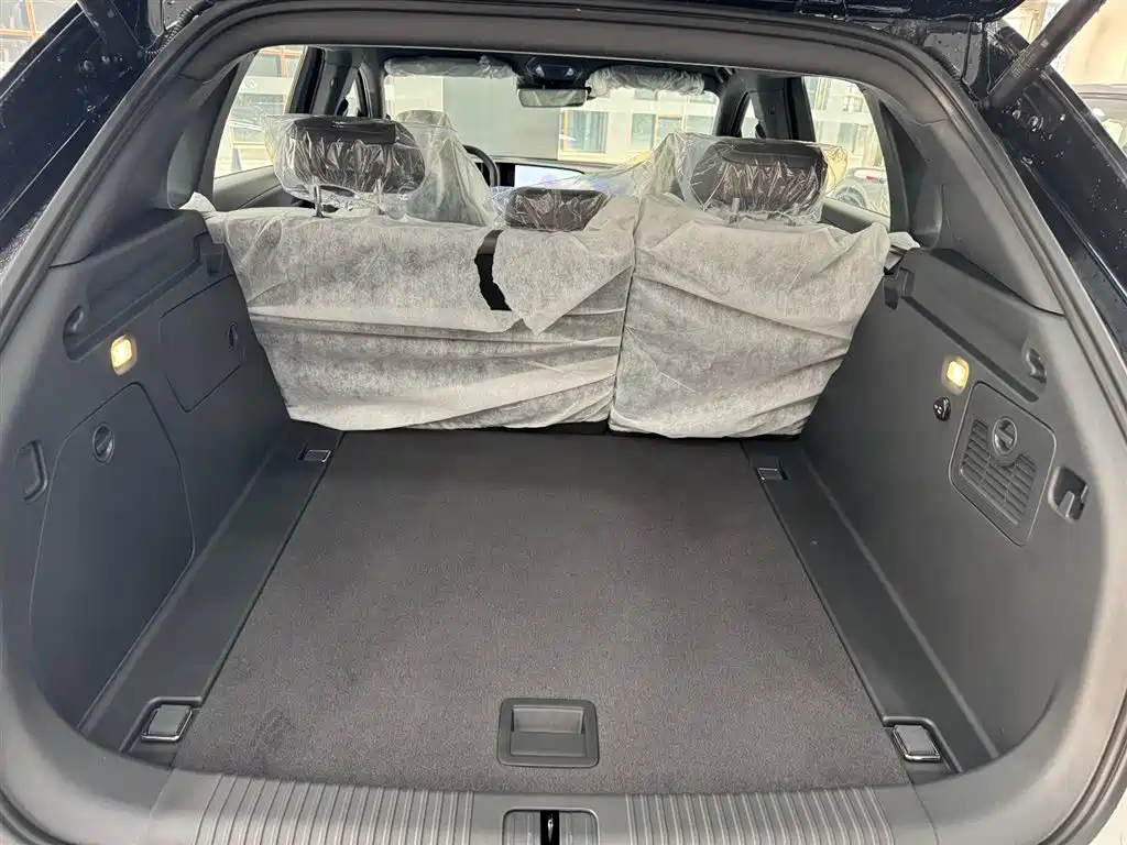 Hongqi HONGQI TIANGONG 08