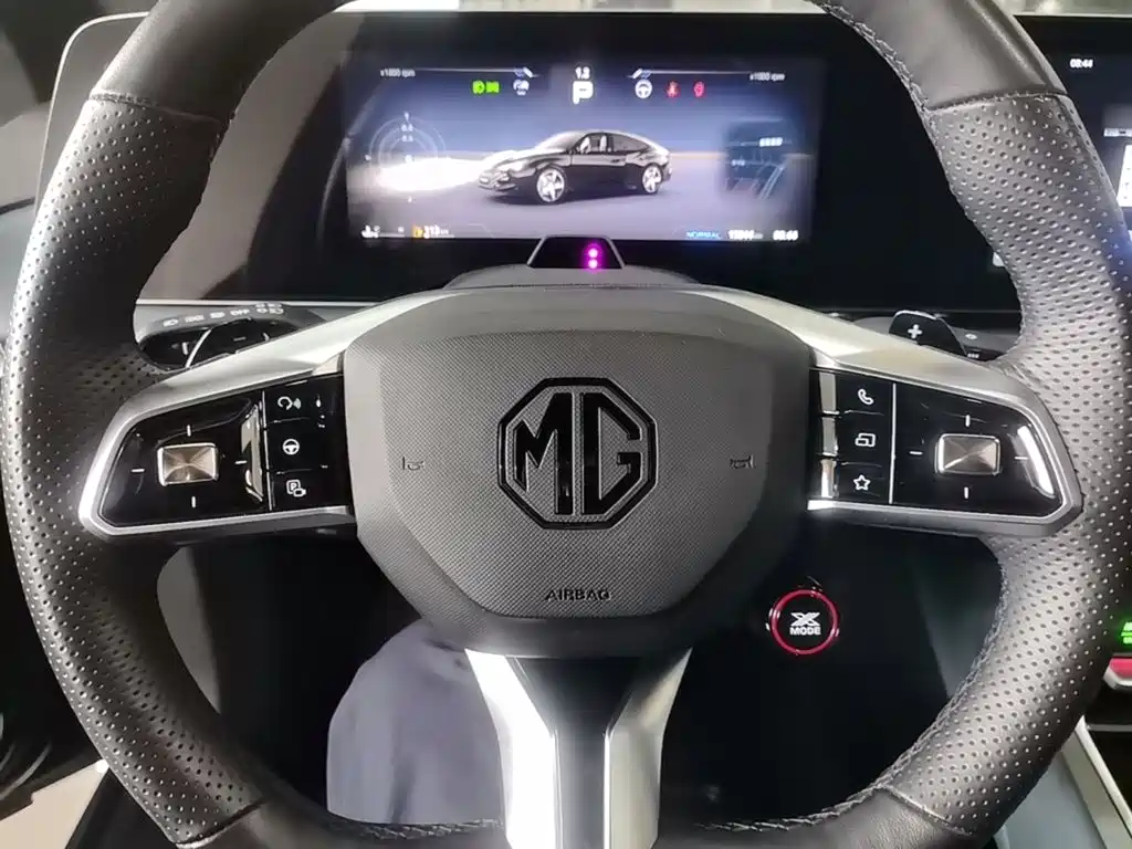 MG MG7 2025 2025 2.0T Trophy+ Super Smart Driving Edition