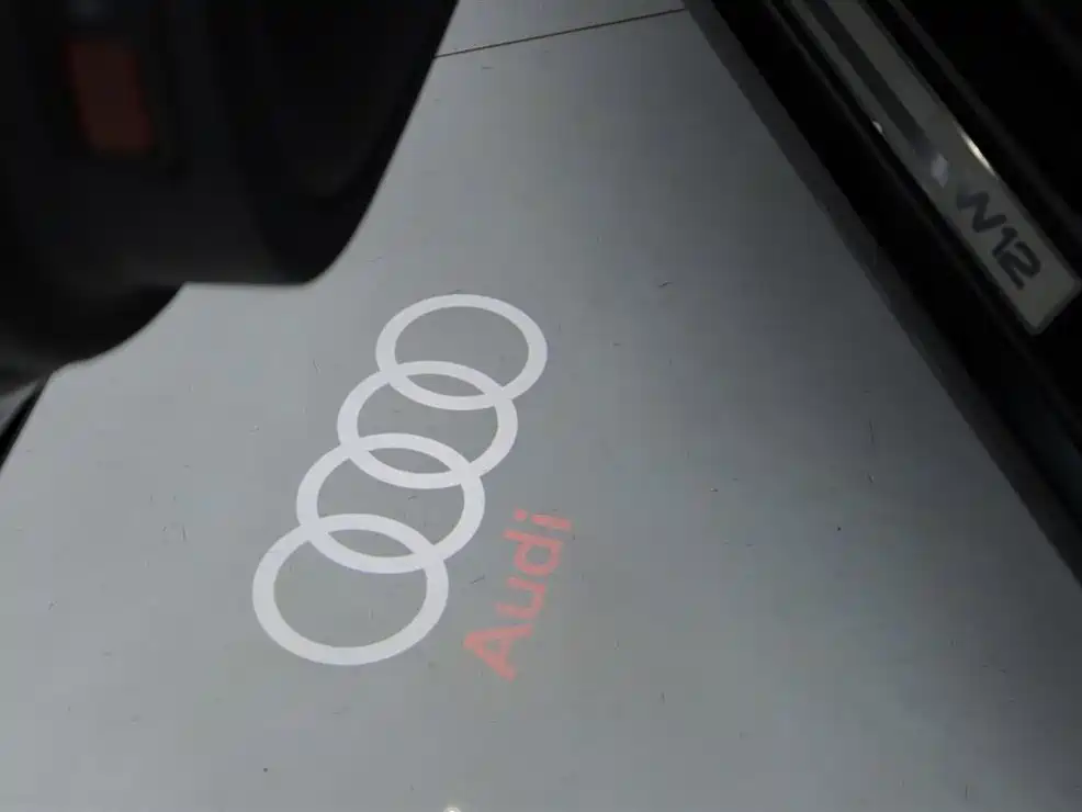 Audi A8 2006 A8L 6.0 W12 quattro Flagship фото 25