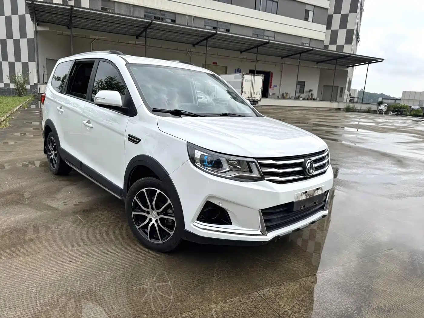 Dongfeng Fengxing Fengxing SX6 2020 2020 1.6L Manual Premium China VI