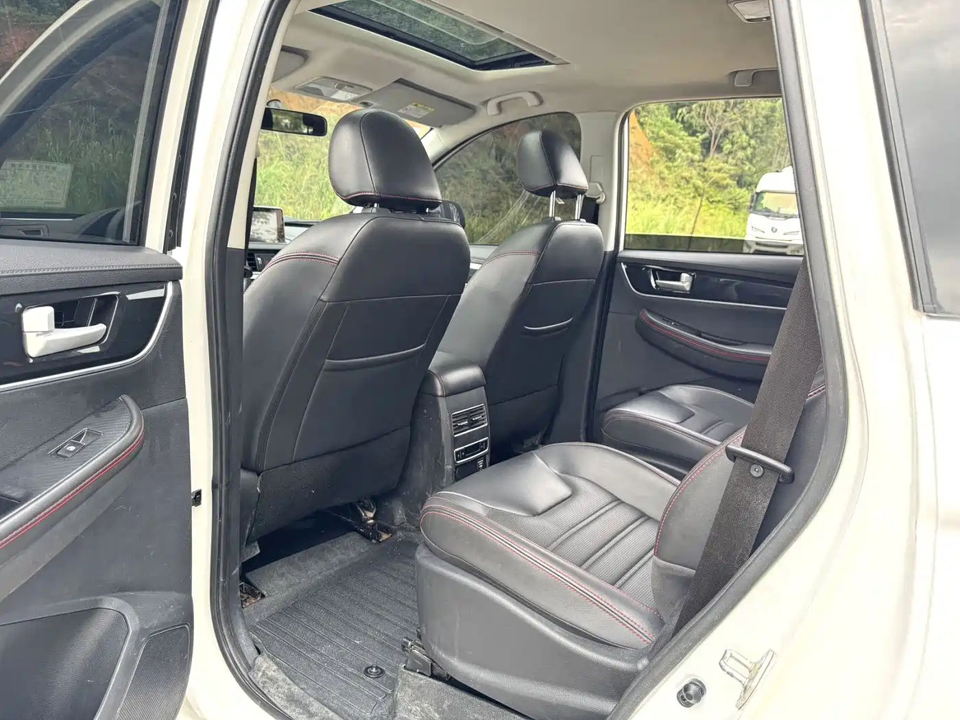 Dongfeng Fengxing Fengxing SX6 2020 2020 1.6L Manual Premium China VI