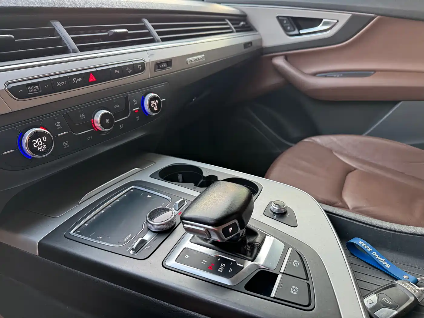 Audi Q7 2016 45 TFSI Technology фото 9