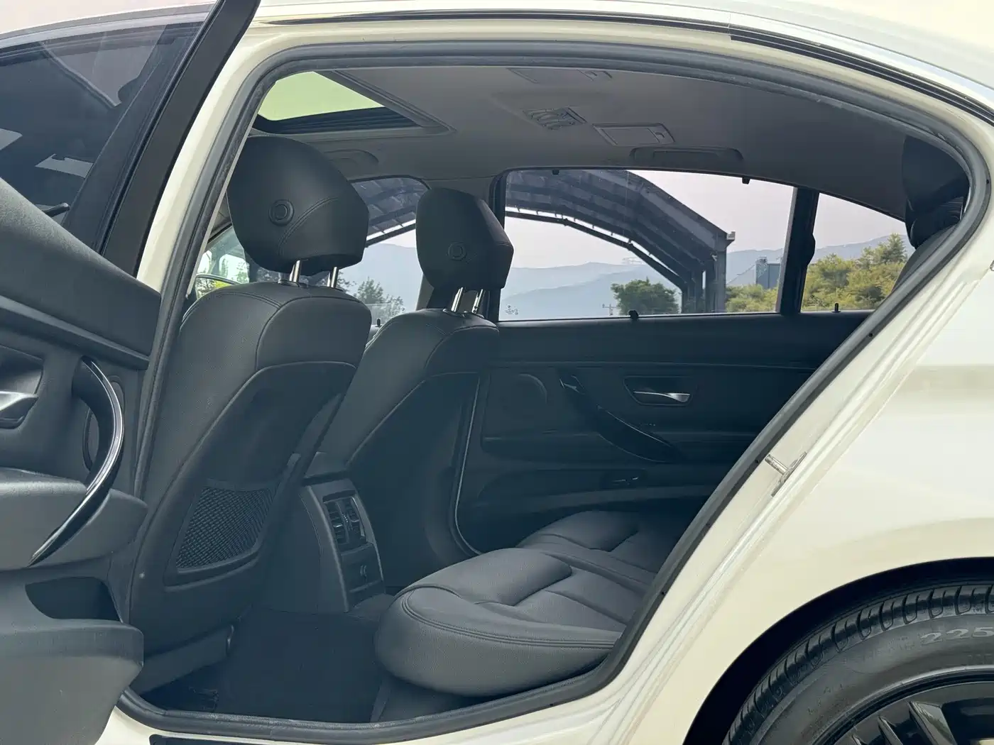 BMW 3 Series 2017 318Li Fashion фото 16