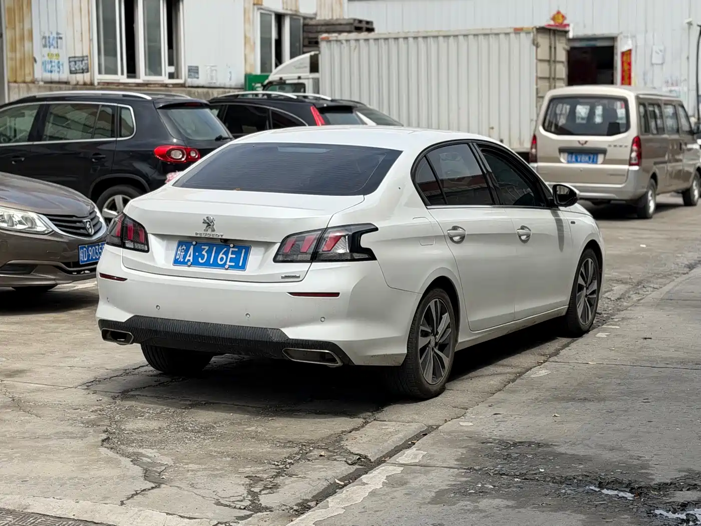 Peugeot 408 2020 360THP 10th Anniversary Premium Edition фото 9