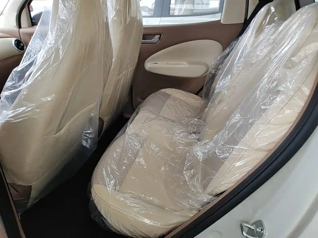 Wuling Motors Hongguang MINIEV 2026 2025 4-Door Advanced