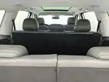 Фото 39 - Roewe RX8