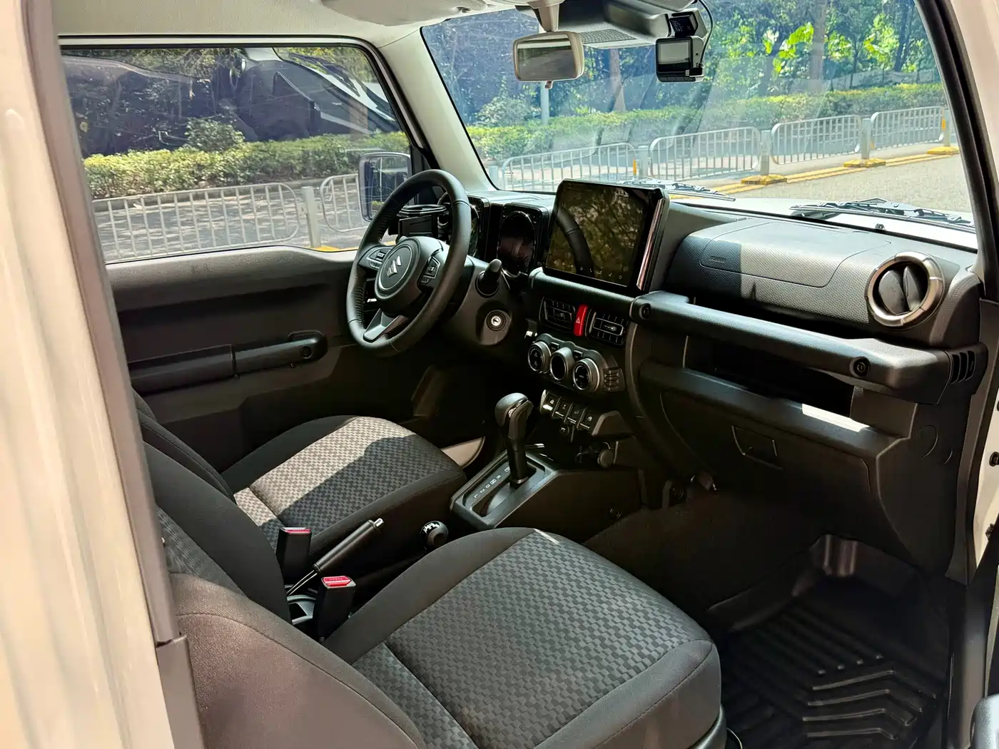 Suzuki Jimny (Import) 2026