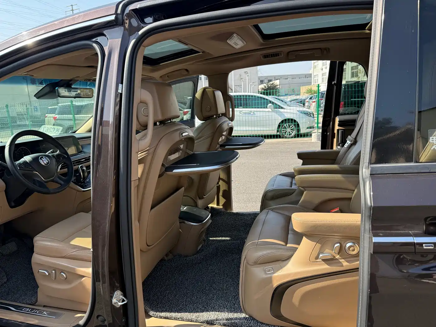 Buick GL8 2020 ES Landglory 653T Flagship фото 16