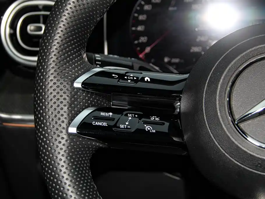 Mercedes-Benz C-Class 2025 Facelift C 260 L Sport Edition фото 29