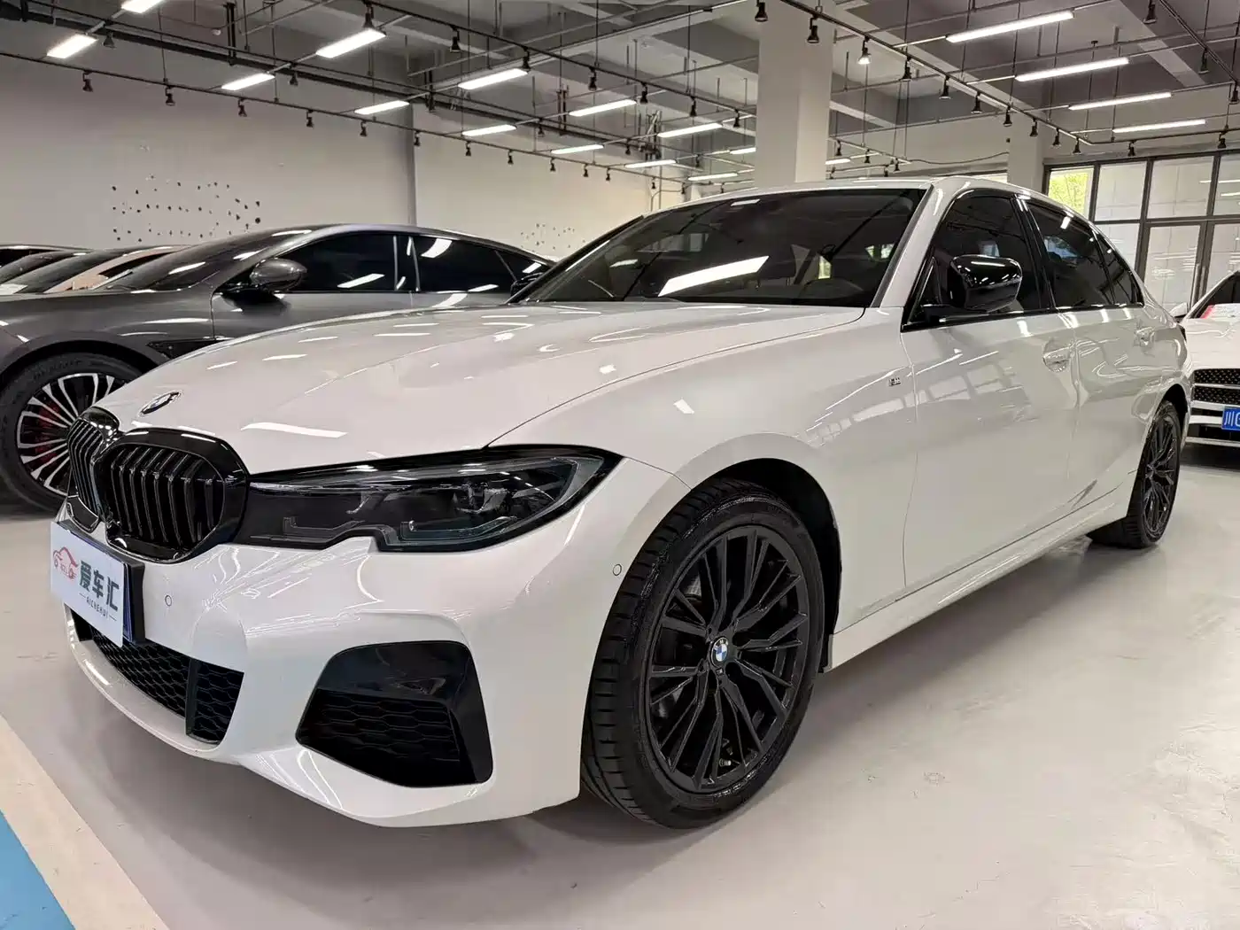 BMW 3 Series 2021 325Li M Sport Night Edition