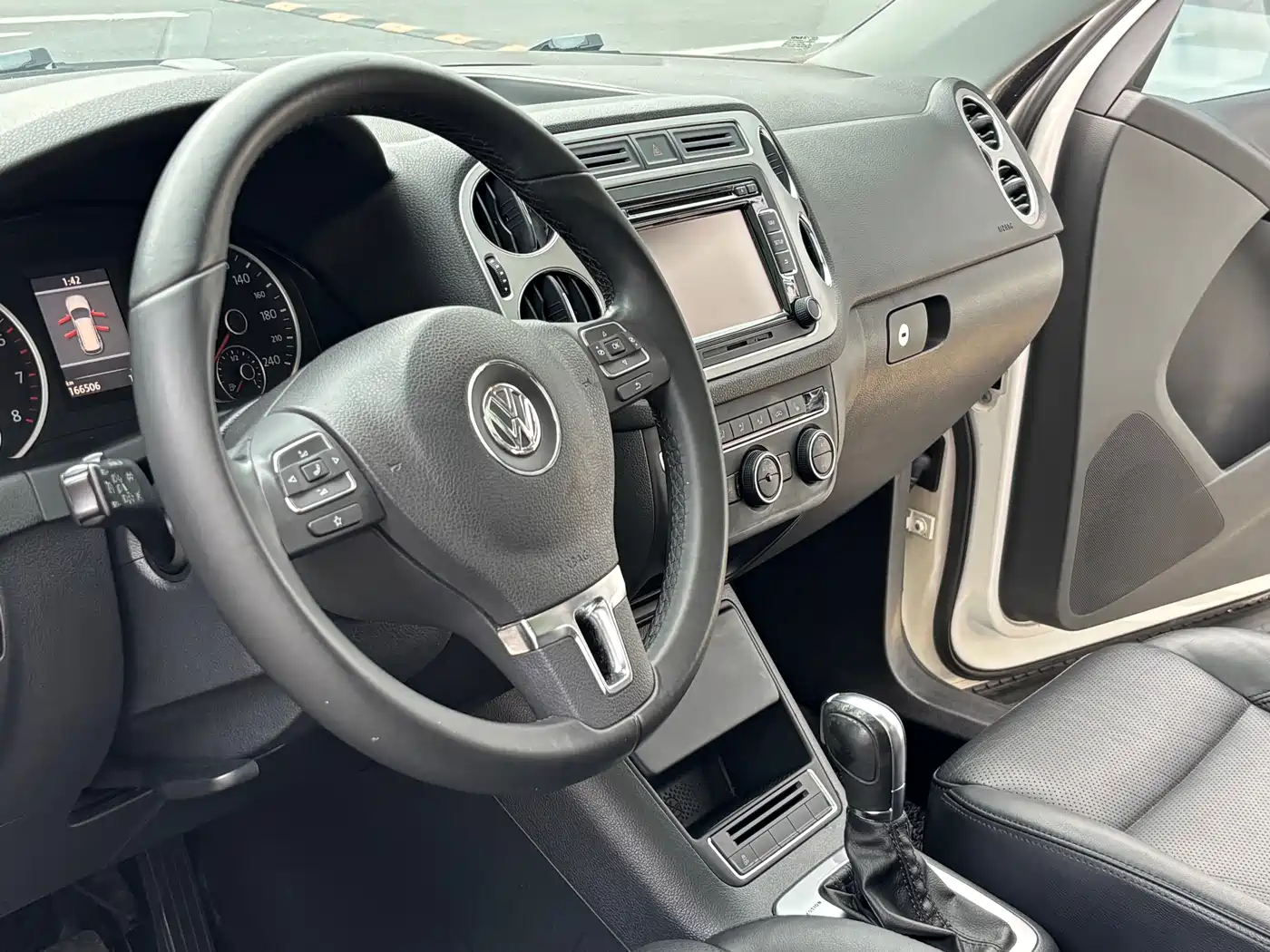 Volkswagen Tiguan 2013 2.0TSI Auto 4WD Luxury Edition фото 11