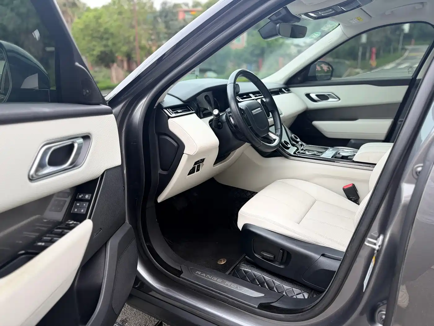 Land Rover Range Rover Velar 2017 P380 R-DYNAMIC S фото 4