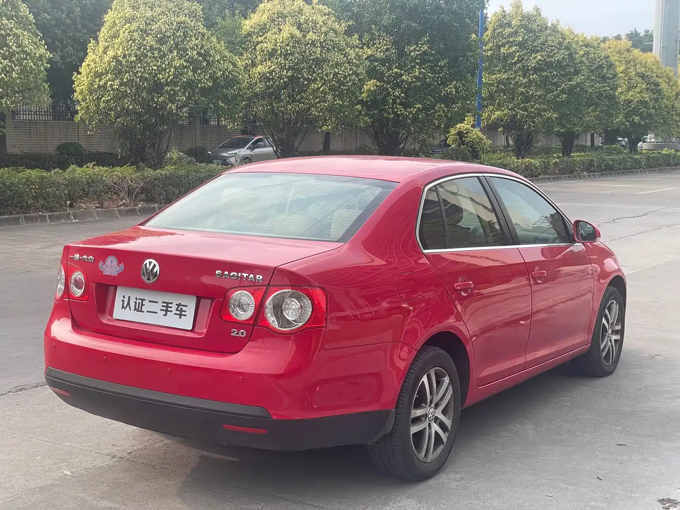 Volkswagen Sagitar 2009 1.6L Automatic Fashion фото 18