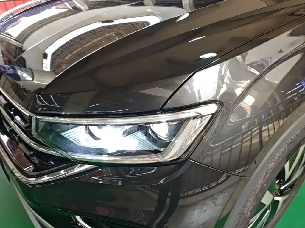 Volkswagen Tayron 2026 2025 Facelift 300TSI Shared Edition