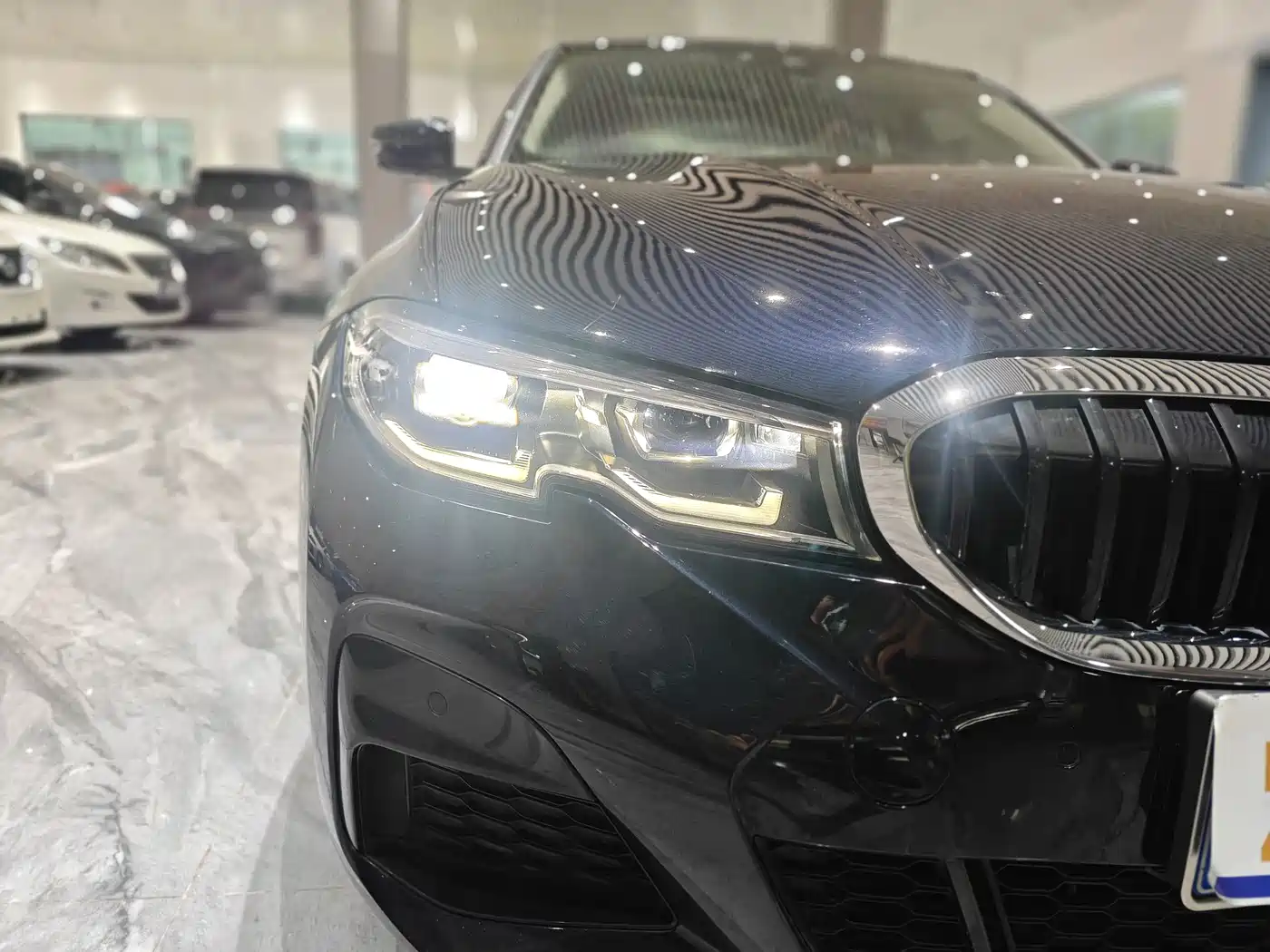 BMW 3 Series 2022 325Li M Sport Package фото 23