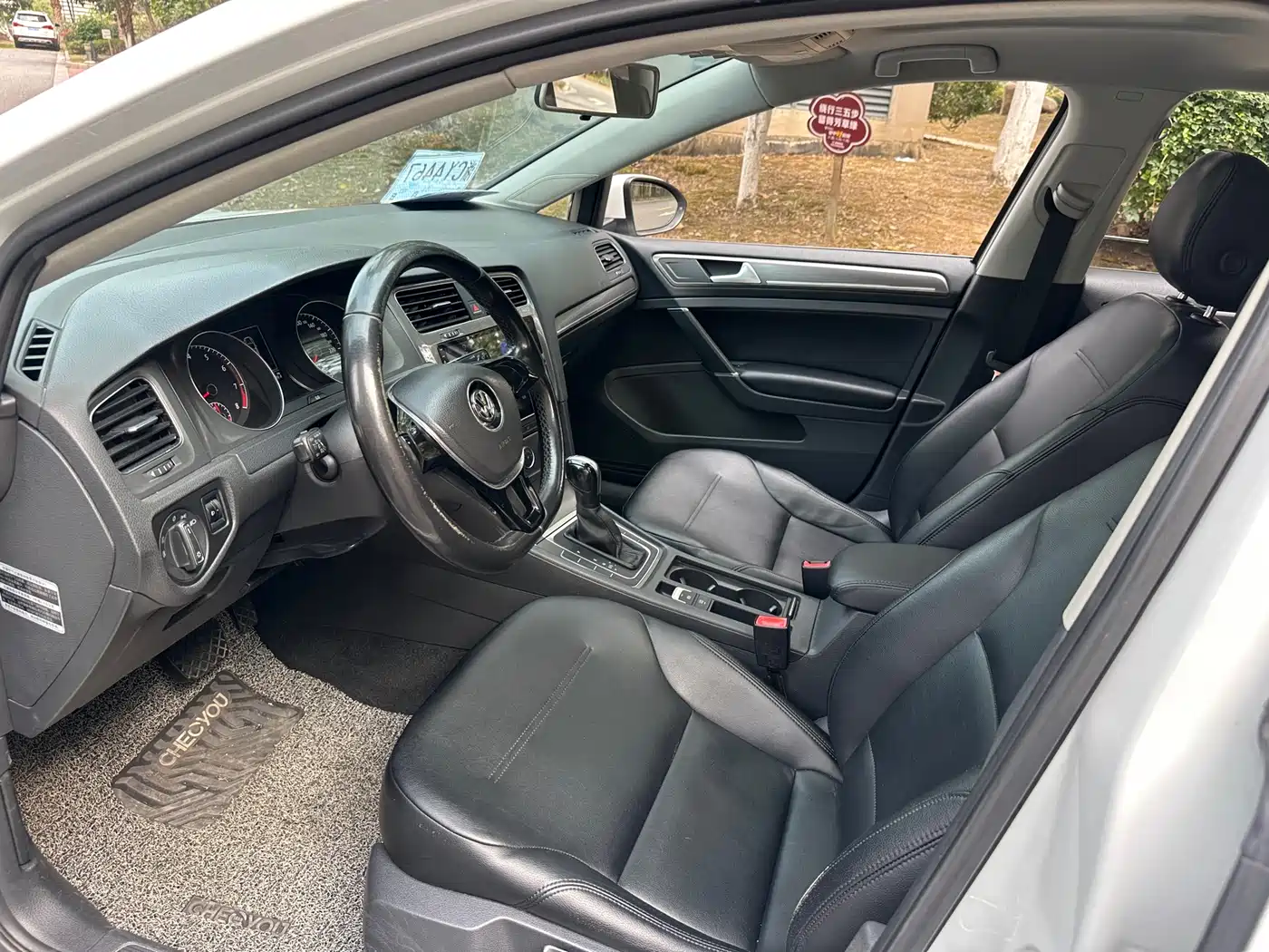 Volkswagen Golf 2015 1.4TSI Automatic Comfort фото 9