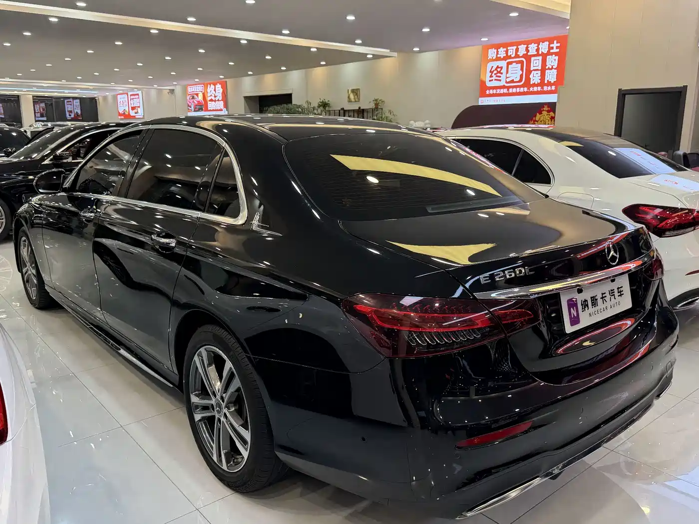 MERCEDES-BENZ E CLASS