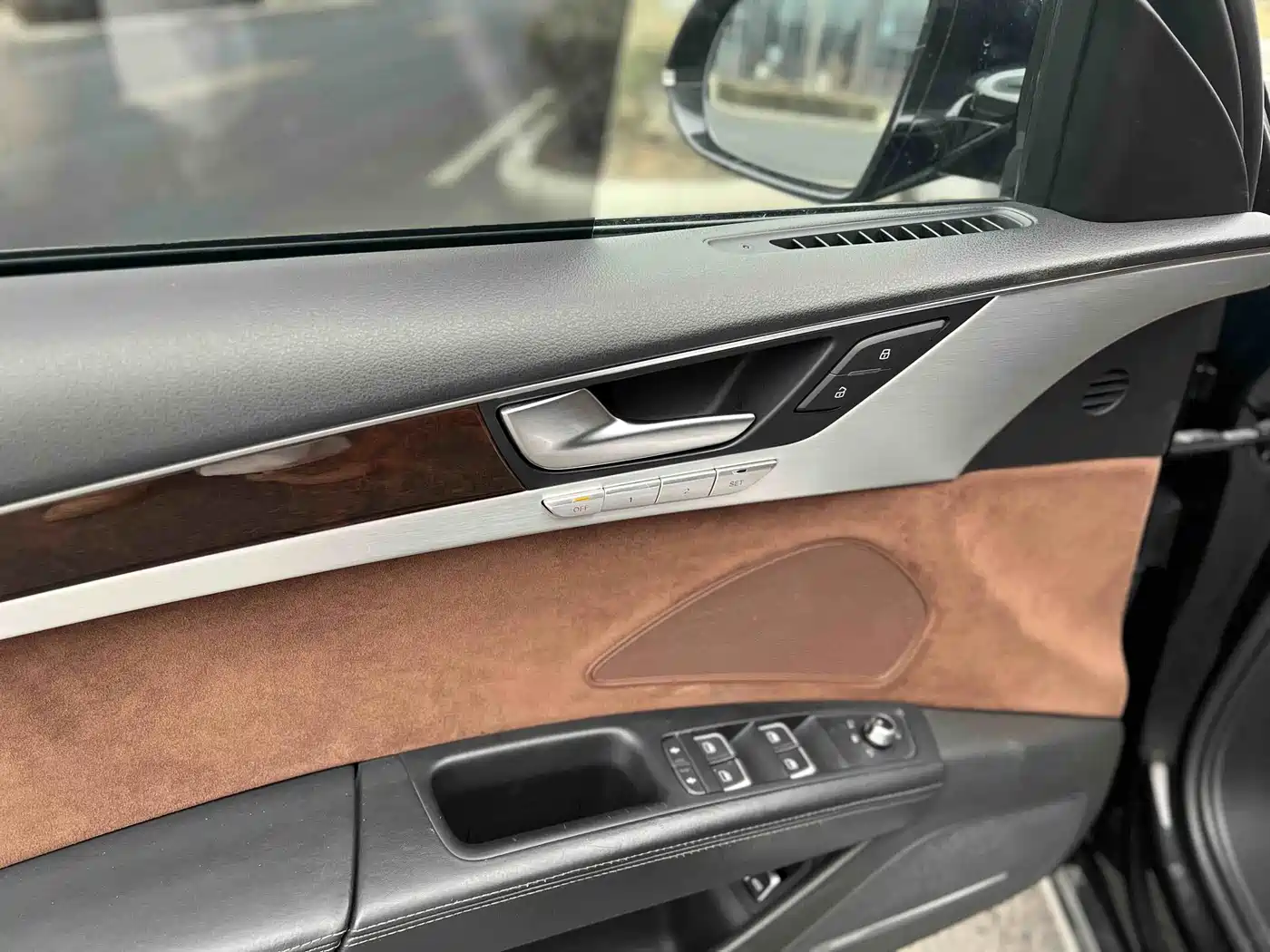 Audi A8 2014 A8L 50 TFSI quattro Luxury фото 26