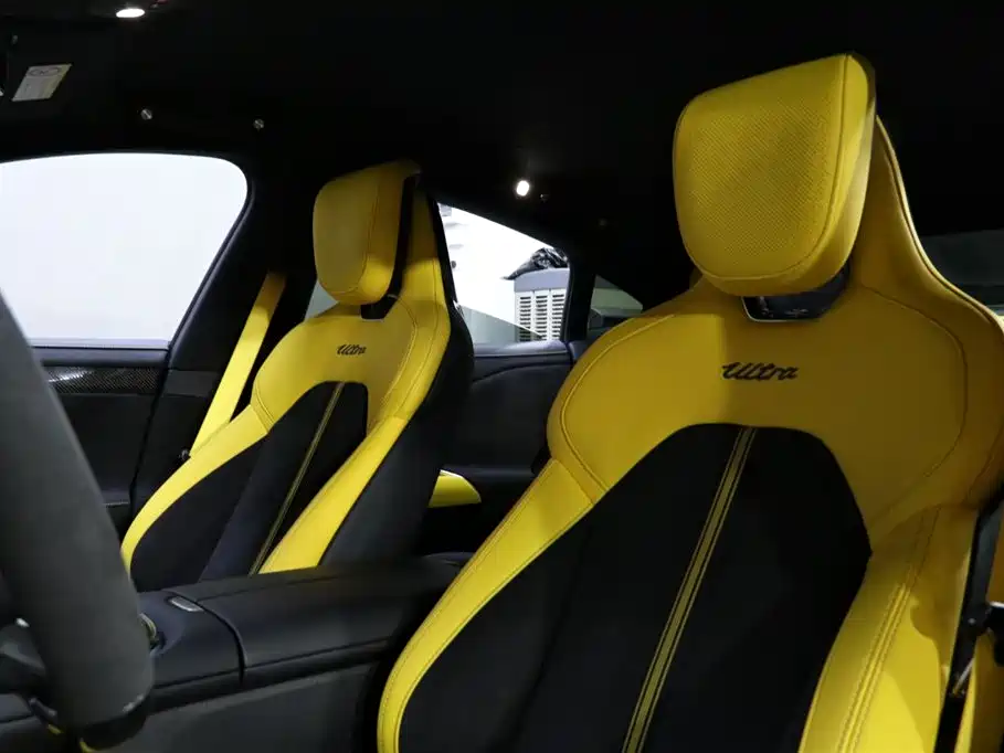 XIAOMI CAR XIAOMI SU7 ULTRA