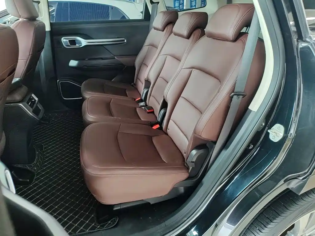 Geely Okavango 2022 2022 1.8TD Automatic Premium 7-Seater