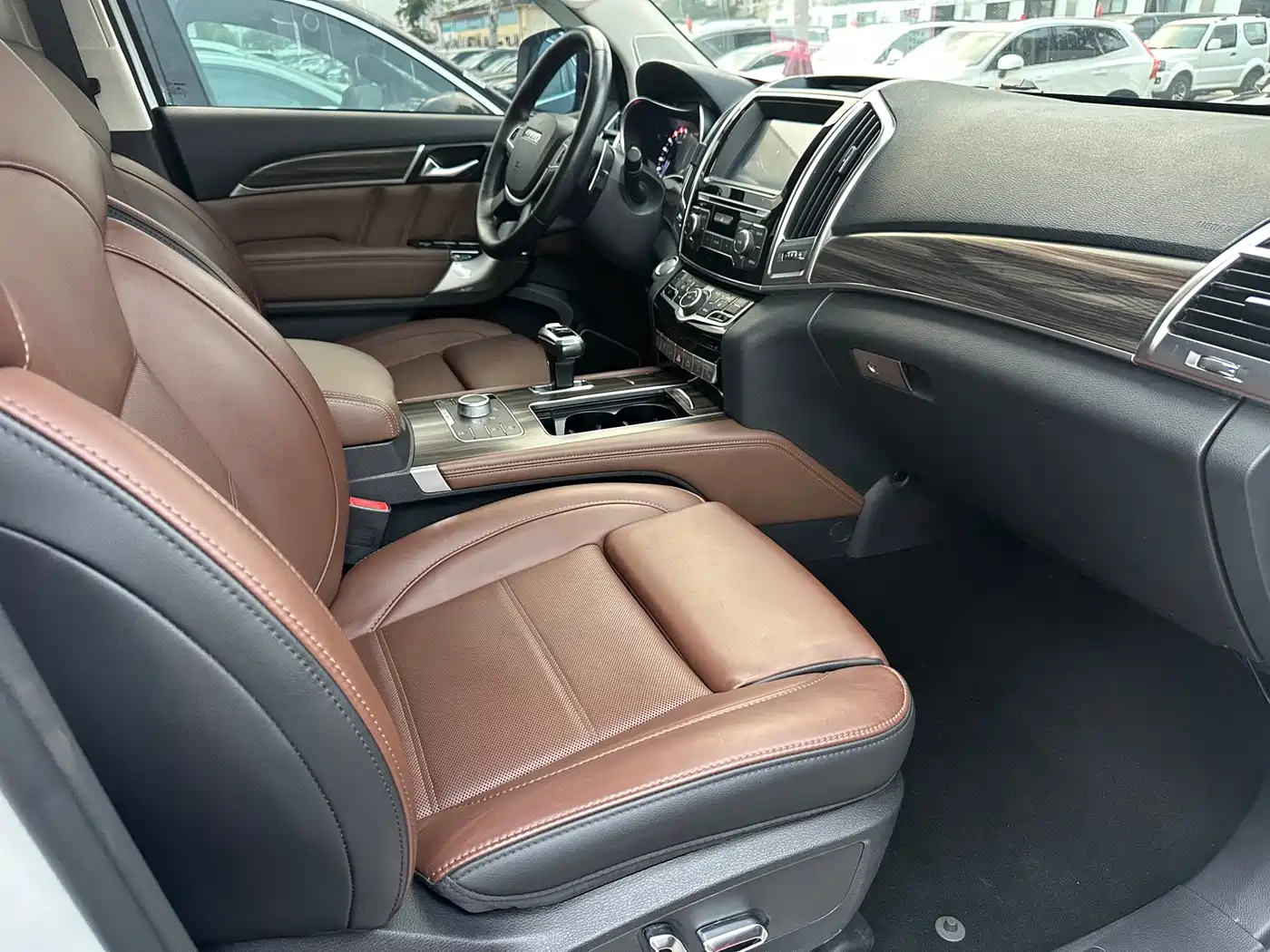 Фото 7 - Haval H9