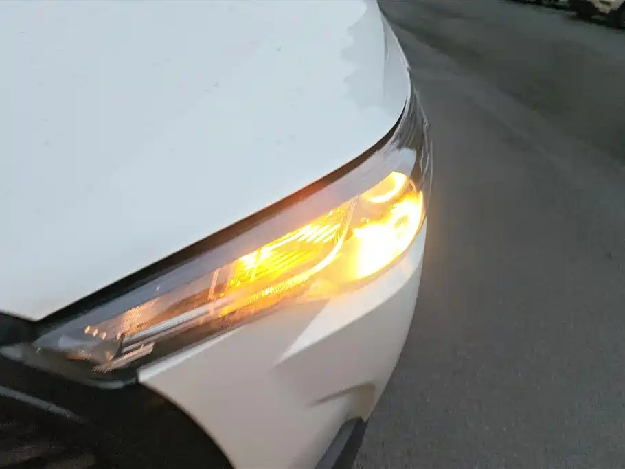 Toyota Corolla Cross 2023 Hybrid 2.0L Elite Edition фото 5