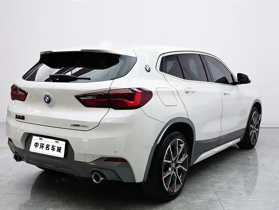BMW X2 2021 Facelift sDrive25i Edge Edition фото 17