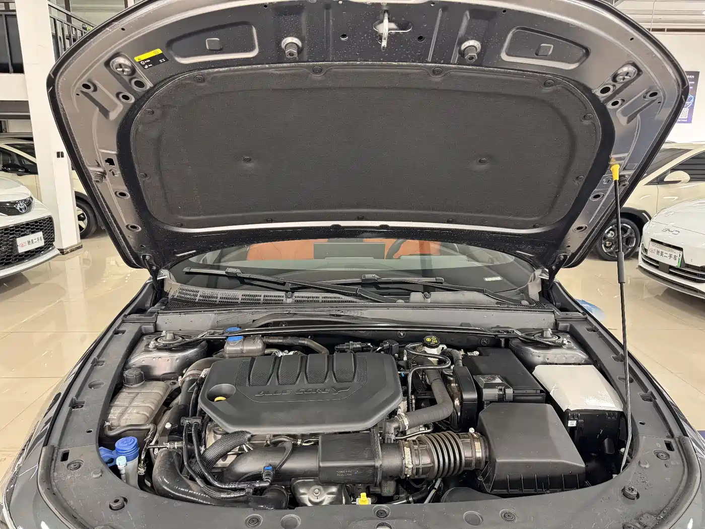 Changan UNI-V 2025 2025 2.0T Sport Version
