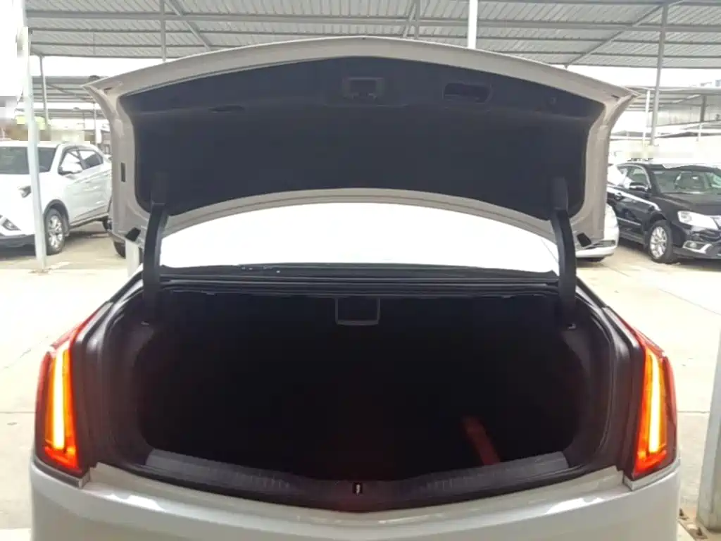 Cadillac CT6 2018 2017 28T Fashion