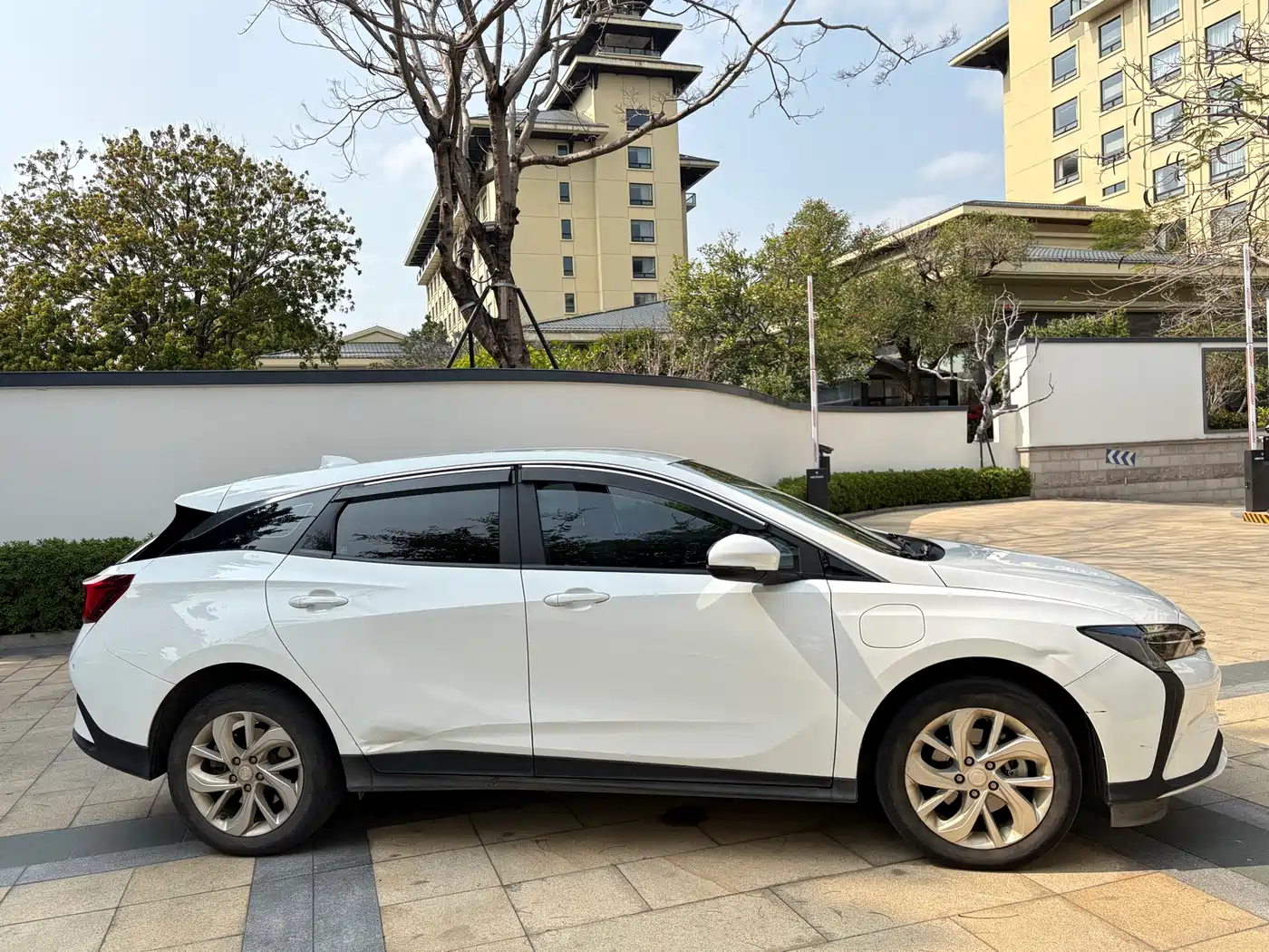 BUICK SLIGHTLY BLUE 6