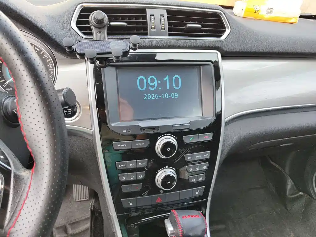 Фото 14 - Haval H2