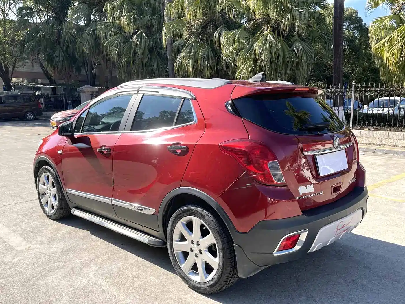 Buick Encore 2013 1.4T Automatic 2WD Leading фото 9