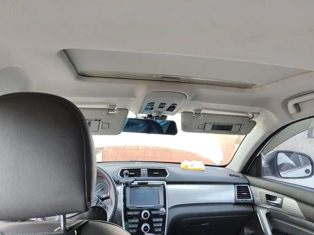 Фото 19 - Haval H2