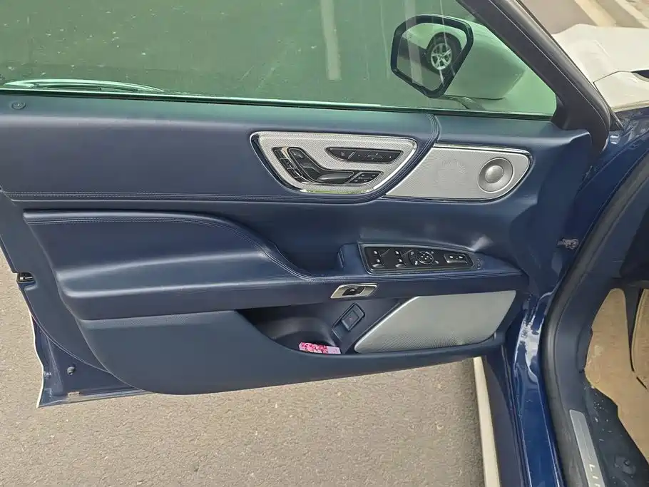 Lincoln Continental 2019 2018 3.0T 4WD Presidential Edition