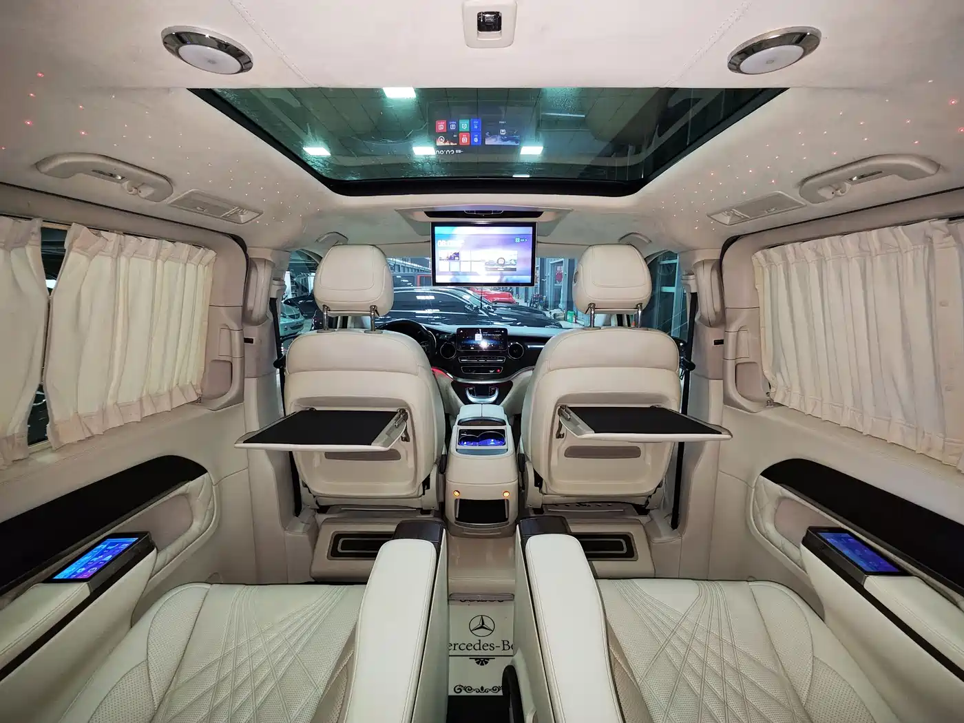 MERCEDES-BENZ V CLASS