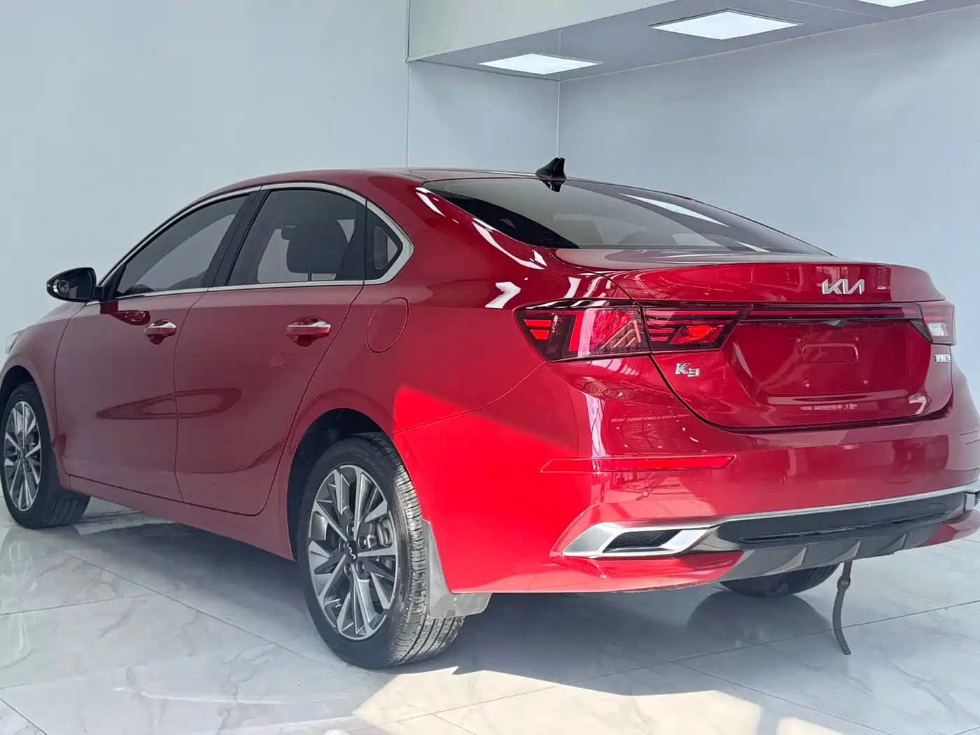 Kia K3 2021 1.5L CVT Fashion Edition фото 4