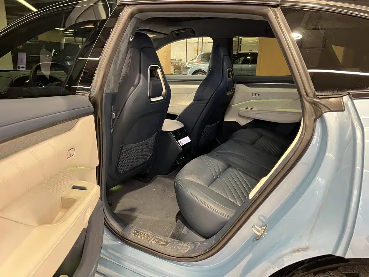 ZEEKR EXTREME KRYPTON 001