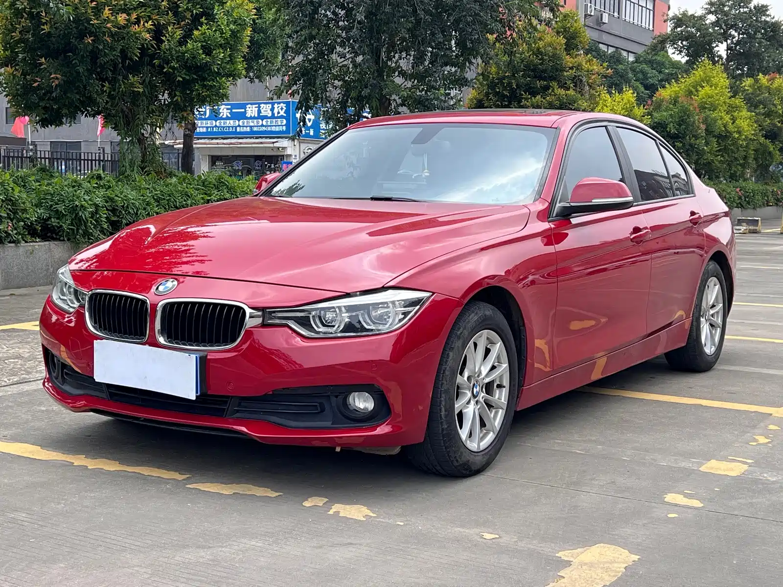 Фото 1 - BMW 3 Series