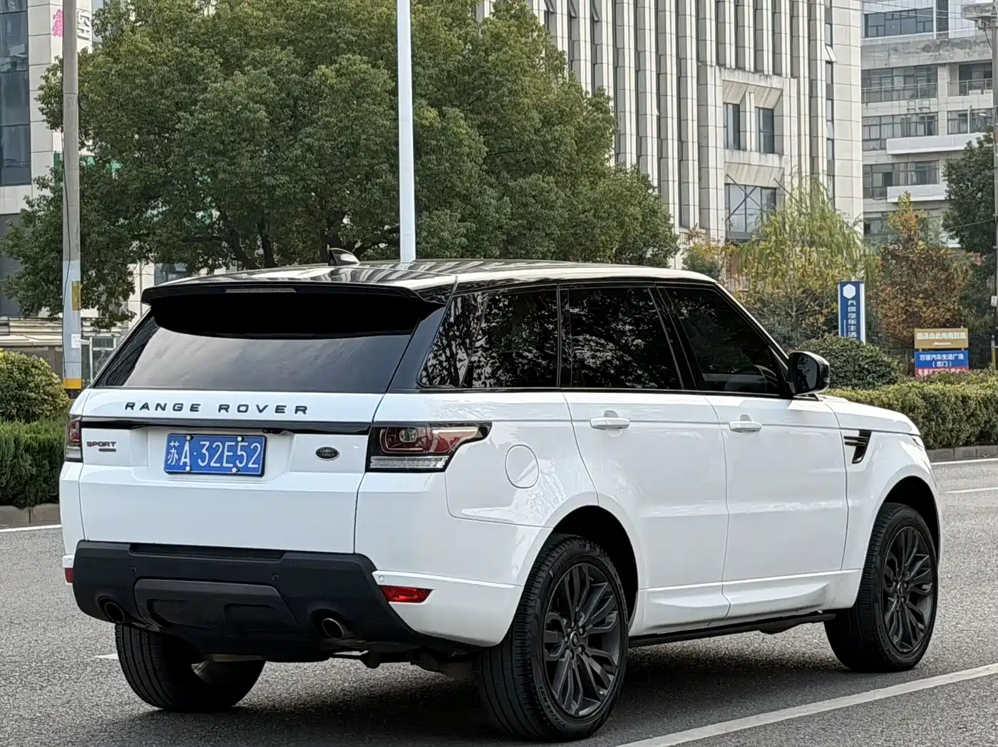 Land Rover Range Rover Sport 2017 3.0 SC V6 HSE DYNAMIC фото 6