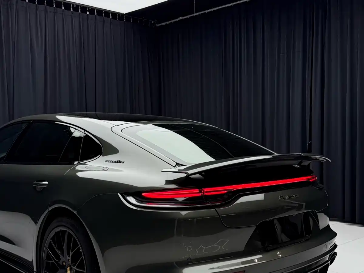 Porsche Panamera 2023 Panamera Executive Long Wheelbase 2.9T фото 10