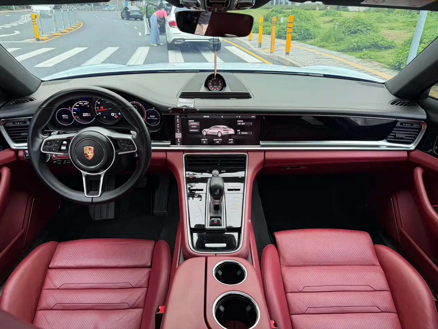 Porsche Panamera 2019 Panamera 2.9T фото 10