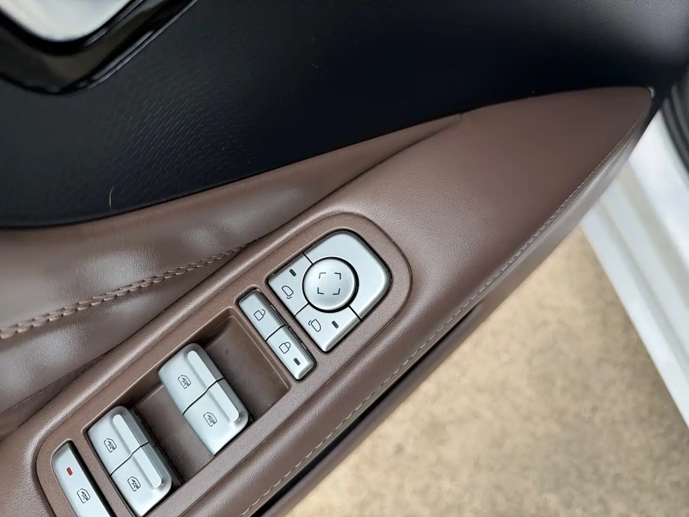 Wuling Motors Xingguang 730 New Energy 2026 2025 Model Pure Electric Base Version