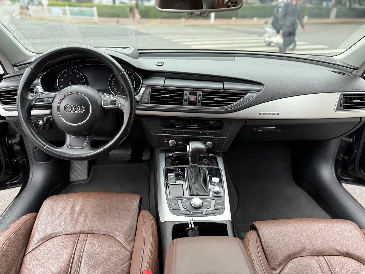 Audi A7 2012 3.0TFSI quattro Comfort фото 5