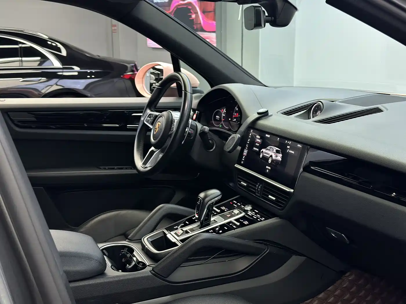 Porsche Cayenne 2019 Cayenne 3.0T фото 17