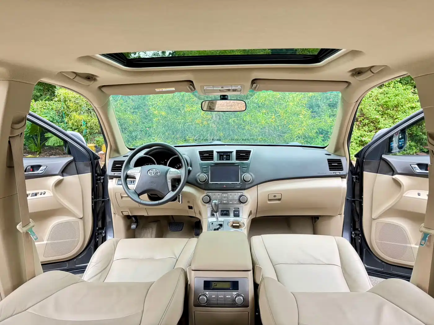 Toyota Highlander 2010 2009 3.5L 4WD 7-seater Luxury Navigation Edition
